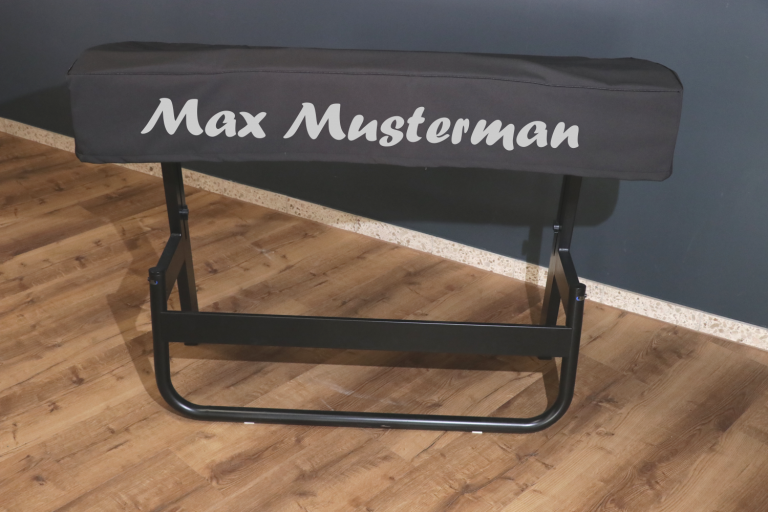 Husse_Schwarz_Individualbeschriftung